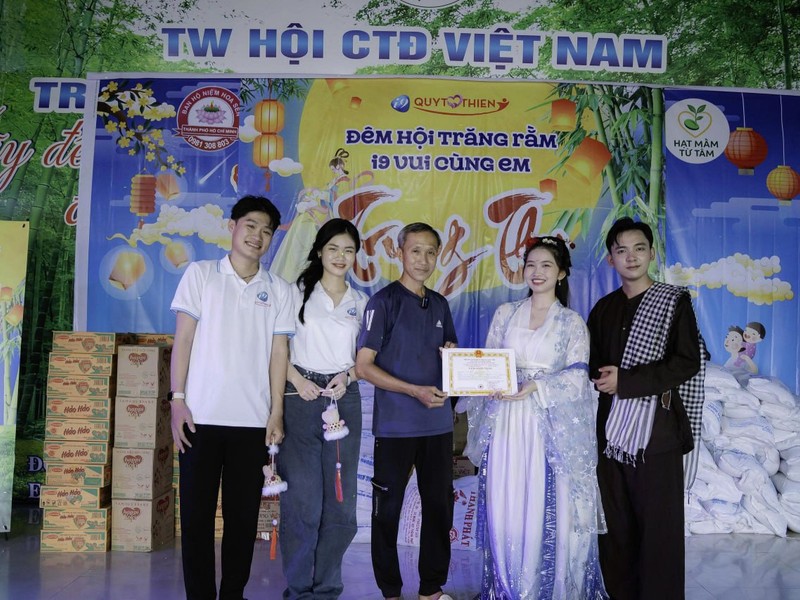 Lễ hội mùa thu và Halloween tại km3888b